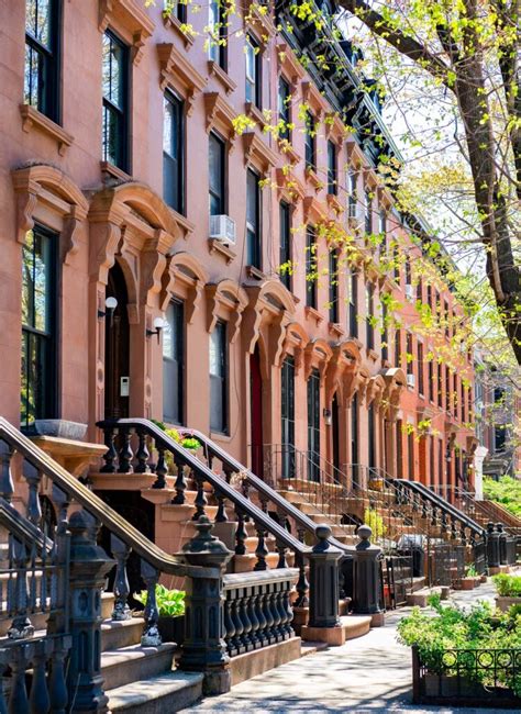 Where to Live in New York City (Locals Rank the 15 Best Neighborhoods).